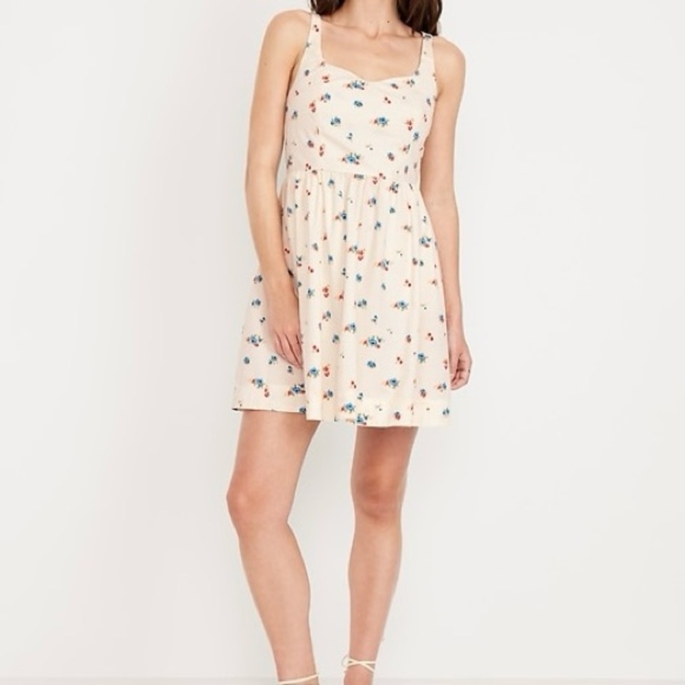 Old Navy XXL NWT Floral Cream Mini Dress Sundress Pockets Smocked New With Tag